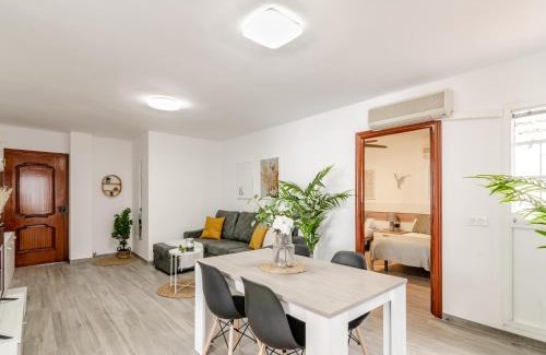 El Molinillo Apartamento | WintowinRentals Your Home Steps from the Center