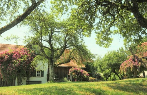 Harrachberg Otro | Winzerhaus - 3 Nächte - Altes Gehöft am Lormanberg