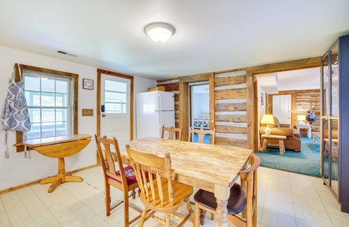 Mauston Cabina | Wisconsin Cabin Getaway Near Castle Rock Late