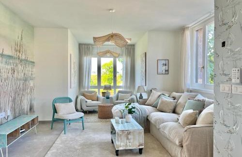 Prellezo Casa | Wishome-Bonita casa con jardín y piscina, Cala Berellín