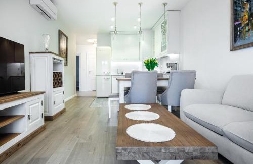 Grzegorzki Apartamento | Wislane Tarasy by Tyzenhauz