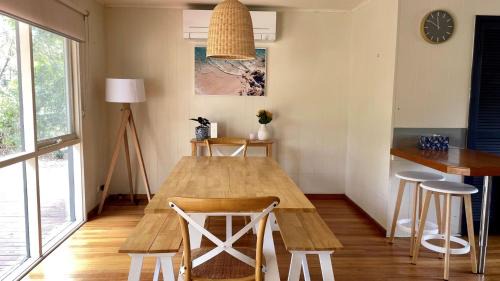 Inverloch Casa | Wisteria Cottage Pet Friendly