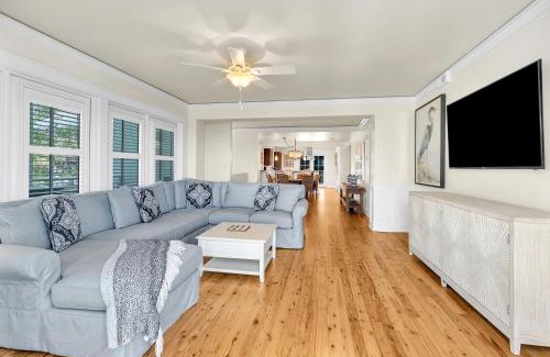 Gulf District Casa | Wit's End