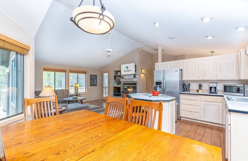 Deer Park Casa | Witc04 - Dog Friendly, Hot Tub, Great Views
