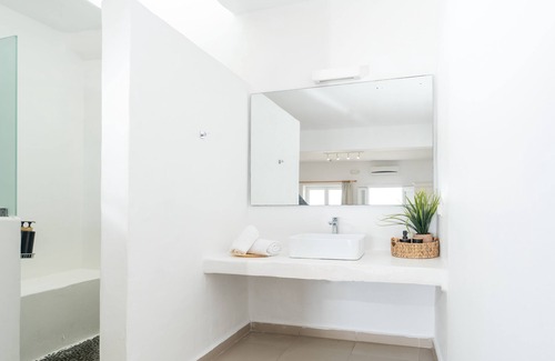 Tourlos Casa | With-inn Mykonos Suites