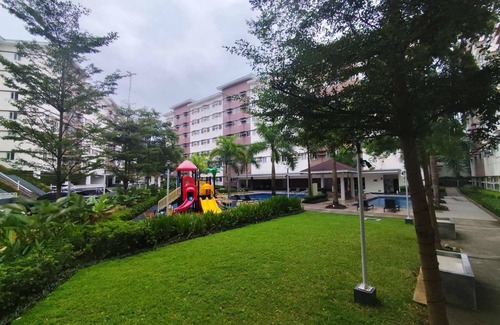 Trece Martires Apartamento | With Pool Access @ Tulip Guest Suite