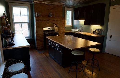 Newburgh Casa | Withers Mansion Large Groups - Hudson River Views!