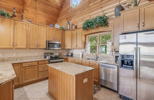 Wolf Laurel Cabina | Wit’s End @ Wolf Laurel Resort with the Best views in WNC, access to amenities