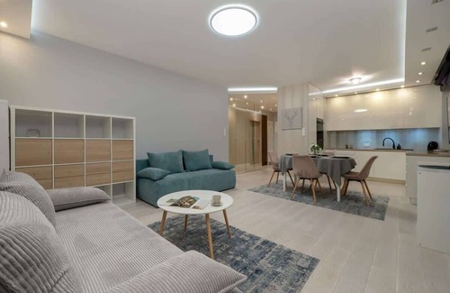 Gdynia Apartamento | Wittekówny 6 | Spacious Apartment | Parking | Bath