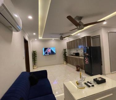 Bahria Town Apartamento | WK Suites