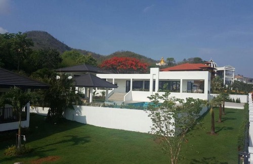 Nong Kae Casa | WOGAN HOUSE - The Best of Luxury Pool Villa