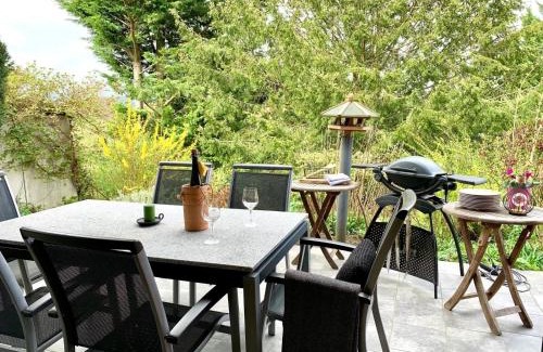 Adelebsen Casa | Wohlfühlvilla mit Sauna, Kamin, Garten, Feuerstelle & Grill
