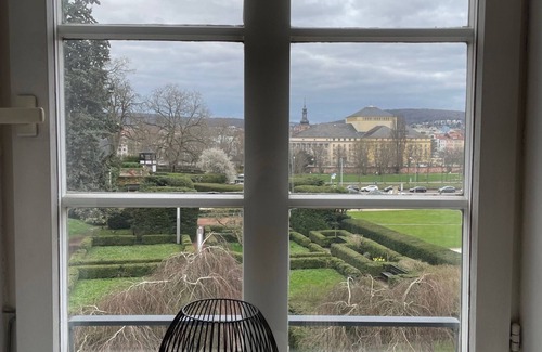 Saarbruecken Apartamento | Wohnen mit Stil und Flair am Schloss - Ruhig und Doch Zentral