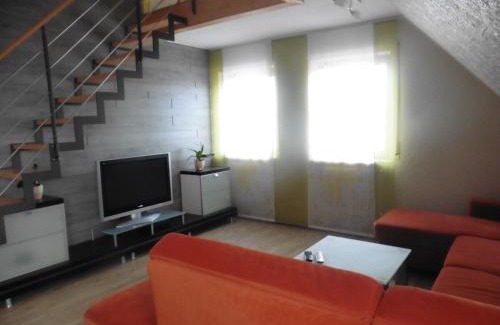 Unterallgau Apartamento | Wohnen - Schlafen - Essen alles in einem Haus