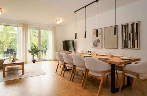 Wiesloch Casa | Wohnkultur - Ferienhaus für 10 mit Garten, Parkplatz, 5 Schlafzimmer
