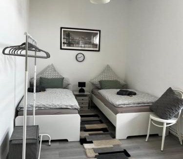 Western Ring Area Apartamento | Wohnung am weißen Ross
