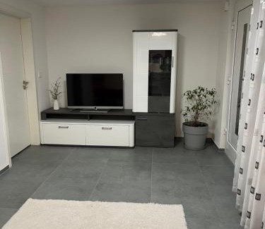 Metzingen Apartamento | Wohnung