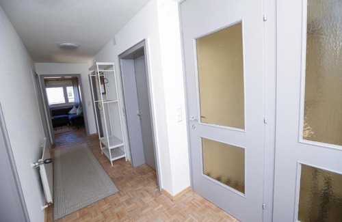 Mader Apartamento | WOHNUNG OBERGESCHOSS mit 3 Schlafzimmer in ruhiger Gegend