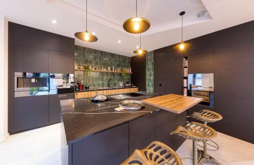Matonge Casa | Wok Rooms