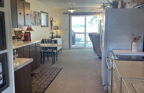 Grove Casa | Wolf Creek Retreat, Grand Lake, 2 miles to the center of Grove OK and a fab view