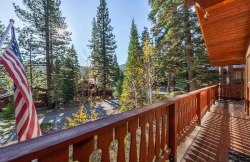 Truckee Casa | Wolfs Lair by AvantStay Swiss Chalet w Private Hot Tub Access to Northstar Resort Community