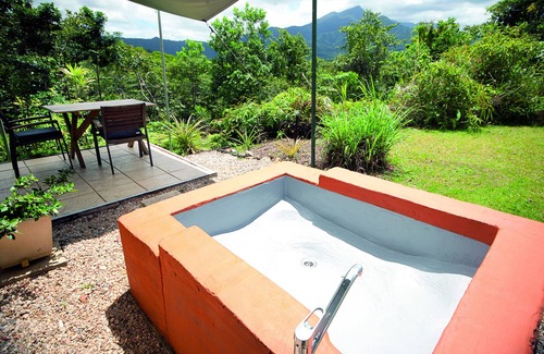 Cow Bay Casa | Retiro Wompoo - Bungalow Rambutan con vistas