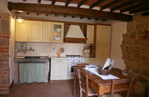 Civitella in Val di Chiana Villa | Estupenda casa de vacaciones privada con WIFI, piscina privada, TV, aparcamiento, cerca de Arezzo