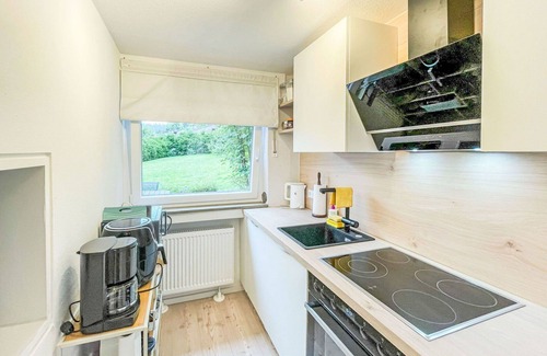 Schoenwald Casa | Estupenda casa de vacaciones privada con WIFI, TV, terraza, mascotas permitida y aparcamiento