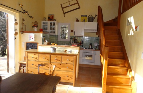 Salernes Casa | MARAVILLOSO! Encantadora Casita con aire acondicionado con vistas a Villag Provenç