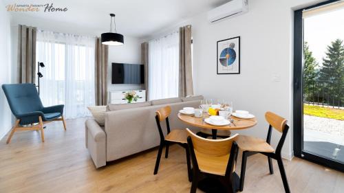 Bierutowice Apartamento | Wonder Home - Orlik Residence - Apartamenty z widokiem na Śnieżkę, blisko wyciągów, Ski Arena i Kościółka Wang