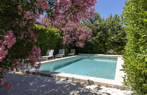 Maussane Villa | Casa de vacaciones privada con piscina privada, WIFI, TV, patio, mascotas permitida, aparcamiento