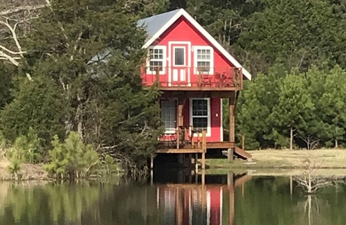 Eustace Cabina | Maravilloso 13 Acre East Texas Getaway cerca de Canton en 3 estanques en existencia!