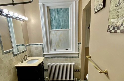 Allentown Apartamento | WONDERFUL 2BR APT IN WEST END & FREE PARKING - Enhanced Cleaning