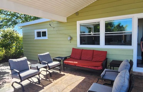Gypsum Casa | Wonderful 3-bedroom house in Catawba Island with great views.