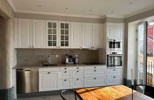 Innerstaden Apartamento | Wonderful 3-bedroom APT in heart of Visby