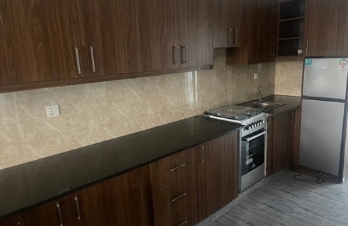 Bujumbura Apartamento | Wonderful 4-bedroom apartment in Bujumbura Mairie in Quartier miroir.