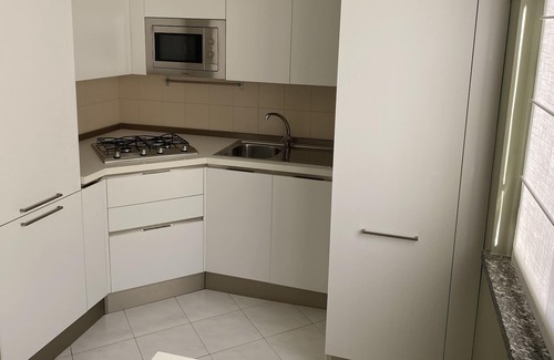Albate Apartamento | Superb apartment sleeps 4 1 km from the center of Como