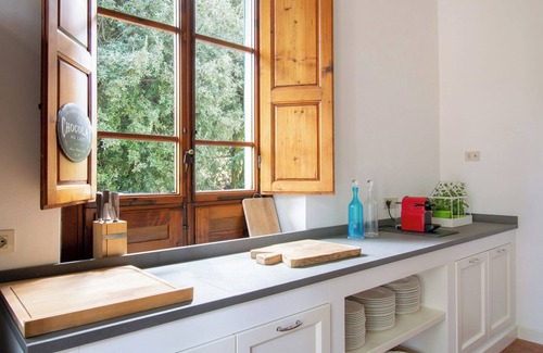 Oltrarno Apartamento | Wonderful apartment in Villa with nice garden and terrace. Lovely neighborhood