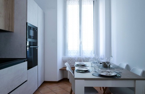 Porta Romana Apartamento | Maravilloso piso en el centro histórico de Milán - CAMA KING SIZE