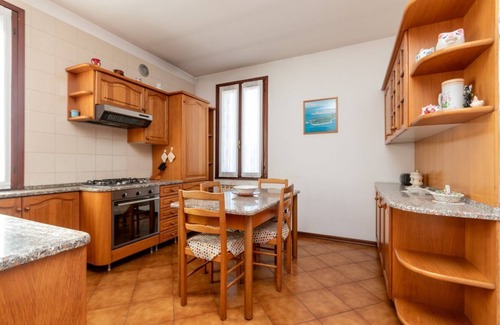 Marghera Apartamento | Andrea House With Parking