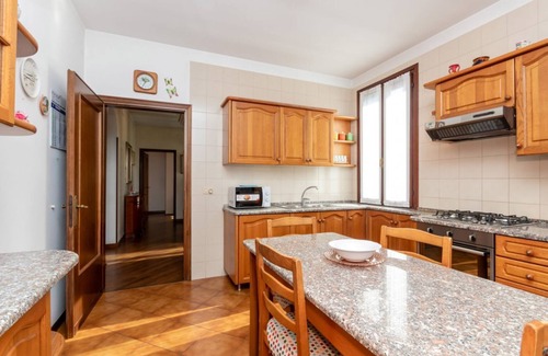 Marghera Apartamento | Andrea House With Parking