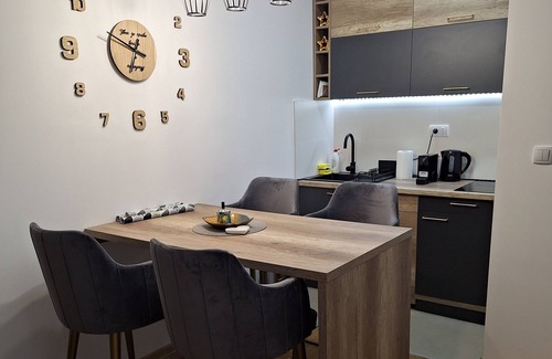 Zlatibor Apartamento | Wonderful apartment with WiFi in charming Zlatibor