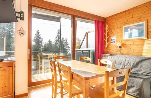 Chamrousse Apartamento | Wonderful apt 5 ppl near the ski runs