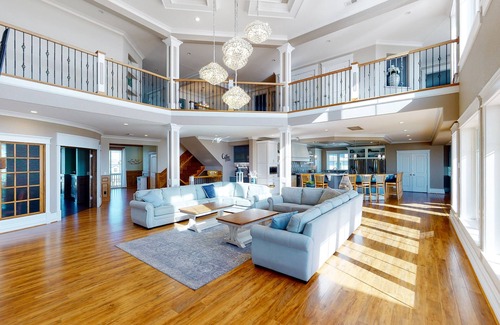 Sandbridge Casa | Wonderful beachfront home w/private indoor & outdoor pools, WiFi, AC, deck