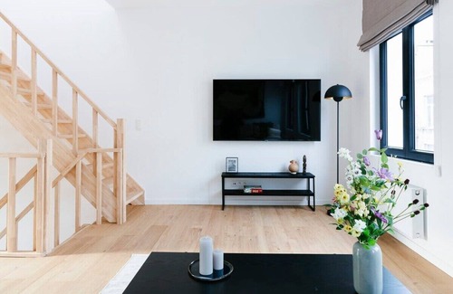 Amandus - Atheneum Casa | Wonderful City home in Antwerp
