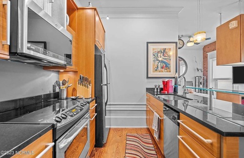Downtown Wilmington Condominio | Wonderful condo in historic downtown Wilmington; Pet Friendly; Walk Everywhere!