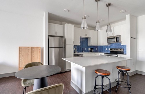 Govalle Apartamento | Wonderful East Austin 1BR w/ Deck & W/D, nr Shops & Dining, by Blueground