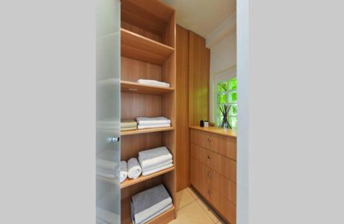 Marathon Villa | WONDERFUL ECO FRIENDLY VILLA AUGUSTINE