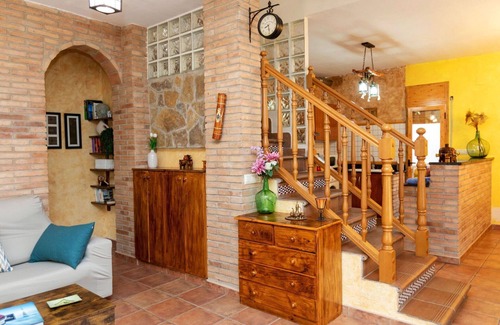 Macanet de la Selva Casa | Casa de vacaciones privada con WIFI, piscina privada, TV, patio, mascotas permitida, aparcamiento