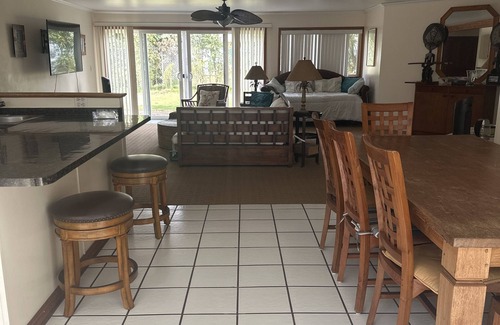 Waimanalo Casa | Maravilloso hogar ejecutivo pasos de una hermosa playa